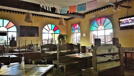 Laredo's Bar and Grill